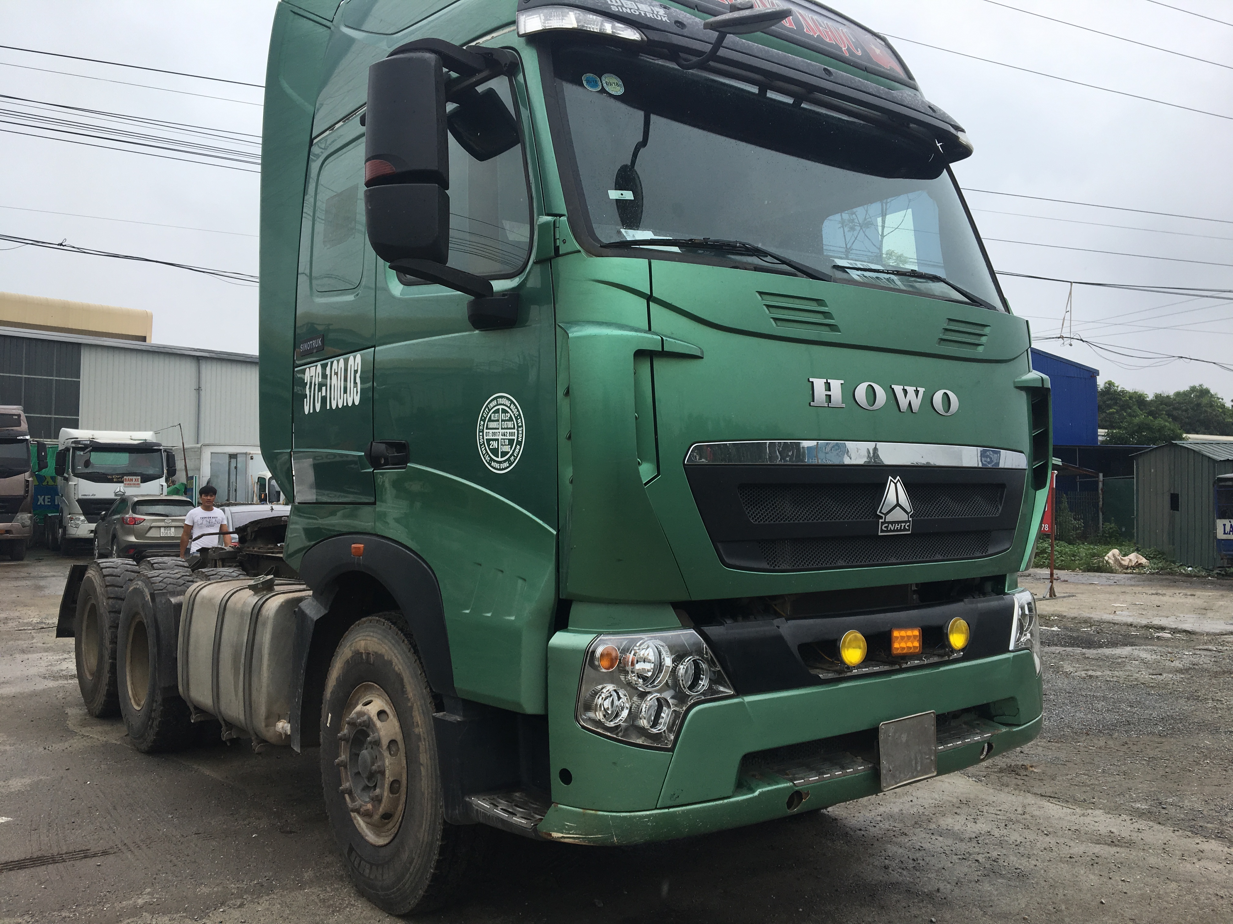 BÁN ĐẦU KÉO HOWO 375HP CẦU DẦU SẢN XUẤT 2015 | ĐẦU KÉO HOWO 375 CŨ